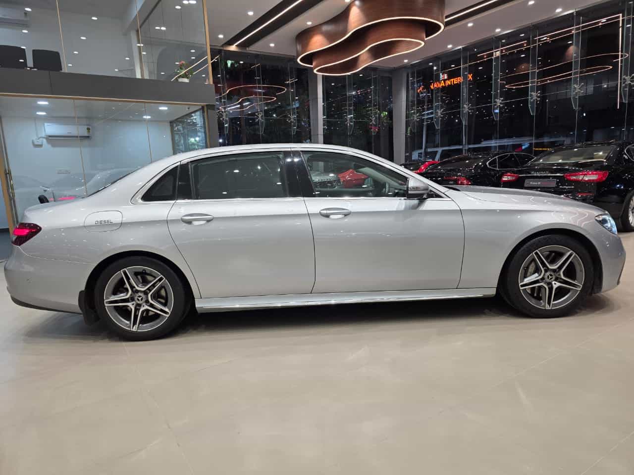 mercedes pre owned luxury car in hyderabad